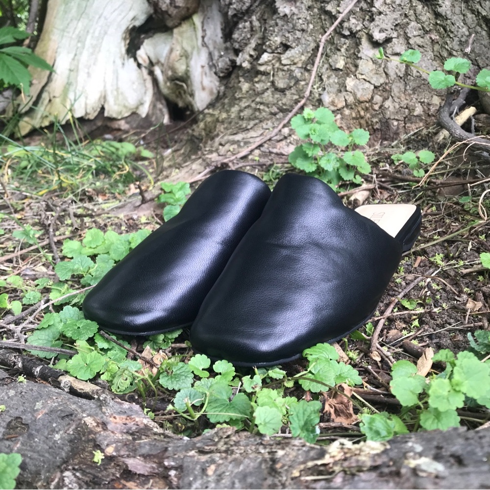 Free People Silent D Brigette Black Leather Mules Size 7.5/8 (37) - Picture 7 of 14